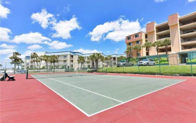 Windjammer 105 - Three Bedroom Condo