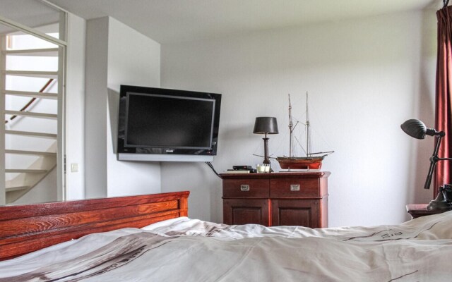 Stunning Home in Hellevoetsluis With 2 Bedrooms and Wifi