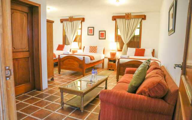 El Carmen Suites