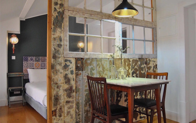 Ama Apartments