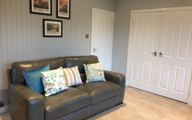 Bluebell Lodge 7 with Hot Tub