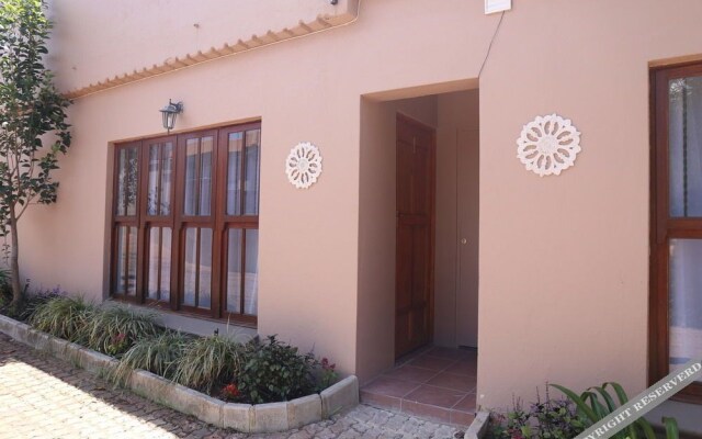 Ambonnay Terrace Guest House