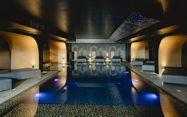 Hugo's Boutique Hotel - Adults Only