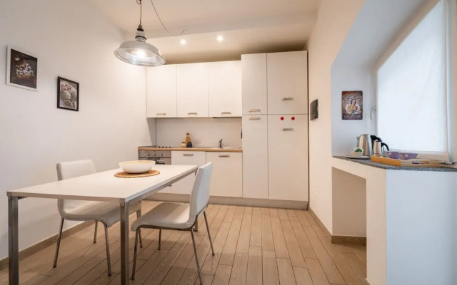 Viale Lecco 105 by Wonderful Italy