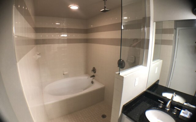 Private Condos by Ideal Experience