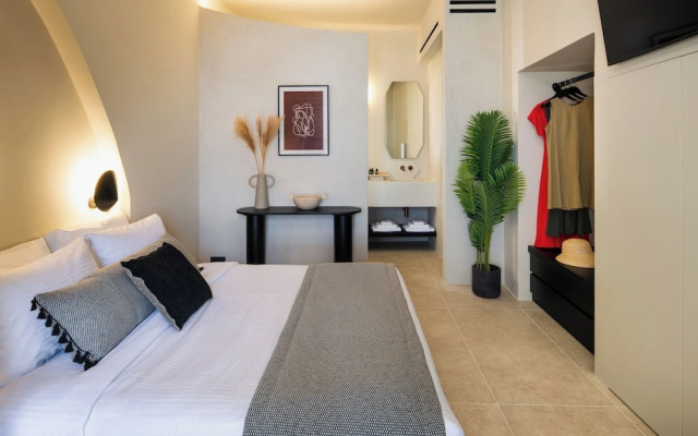 Calissa Suites by Ananda