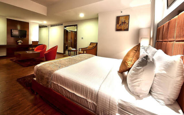 Hotel Golden View BY OYO Rooms