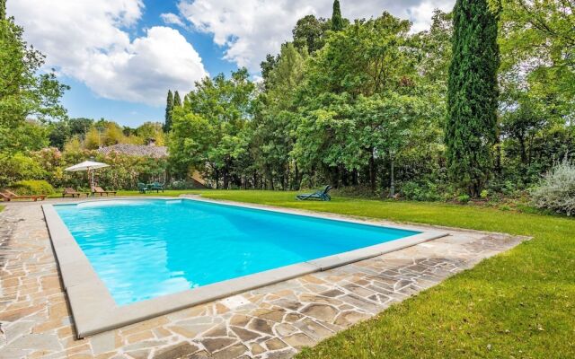 Charming Umbrian Stay for 4 Guests