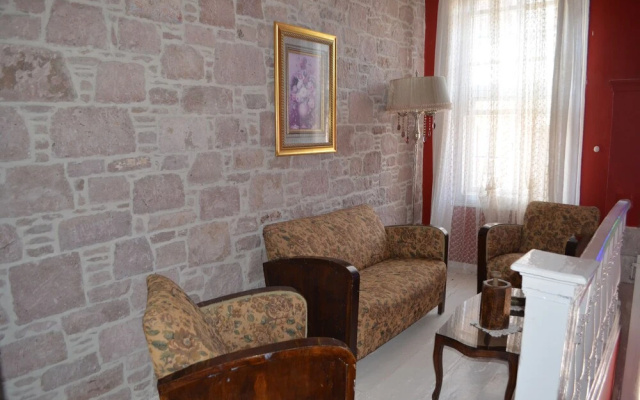 Cunda Adali Butik pansiyon