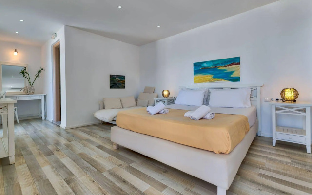 With-inn Mykonos Suites