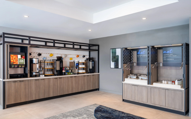 Atwell Suites Miami Brickell by IHG