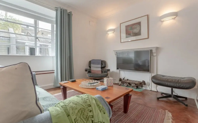 Stylish 2 Bedroom Fitzrovia Flat