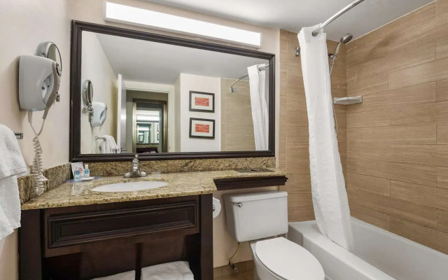 Comfort Inn Oceanside Deerfield Beach