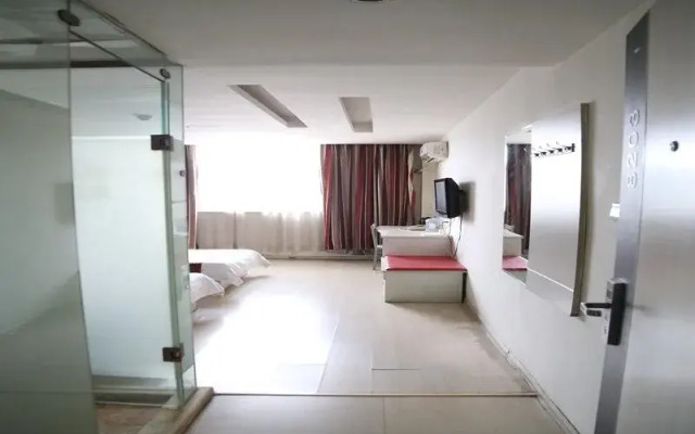 Thank Inn Plus Hotel QuFu Sankong