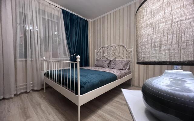 AlexHome (Alexhome) on Zarechnaya street 9