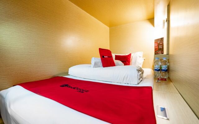 Reddoorz Hostel @ Pod House Makassar