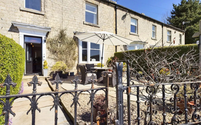 Hackney House