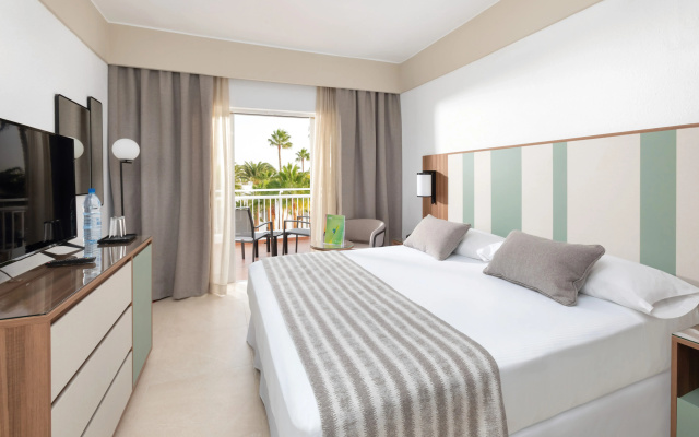 Hotel Riu Paraiso Lanzarote - All Inclusive