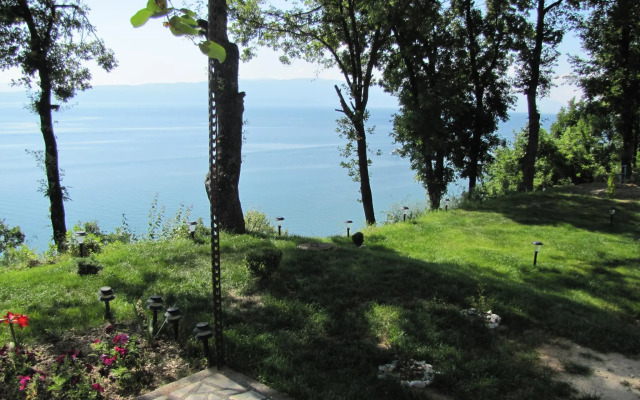 Golden Sunset Apartments