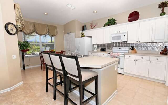 At the Palms by Florida Spirit