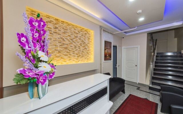 Le Premier House
