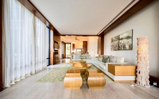 Beachfront villa 3bedrooms romantic for honeymoon