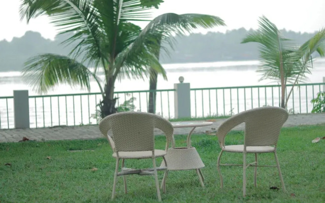 Ripples Backwater Resort