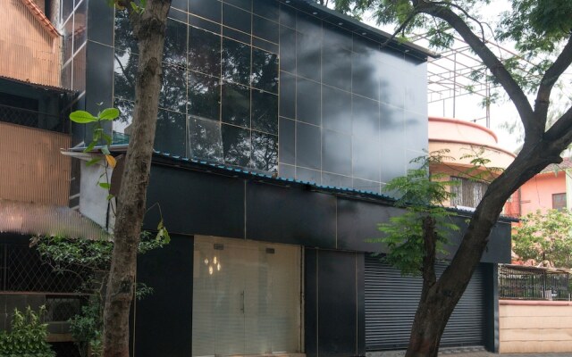 OYO 22070 West Inn Hotel