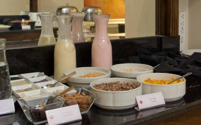 Amerian Executive Cordoba Hotel