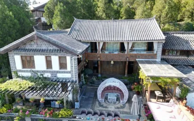 Nayuan Alice View Courtyard (Lijiang Ancient City Lion Rock Branch)
