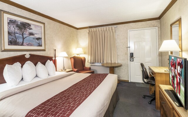 Red Roof Inn Uhrichsville