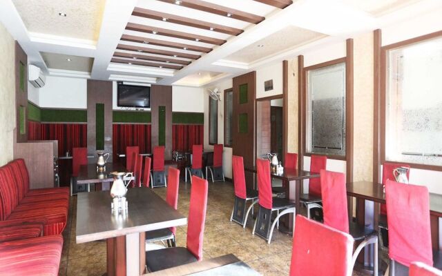 OYO Falgship 11668 Hotel Good Times