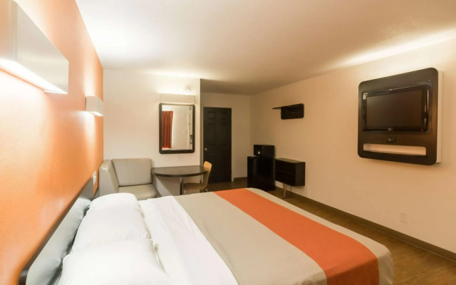 Motel 6 Wichita Falls, TX - North