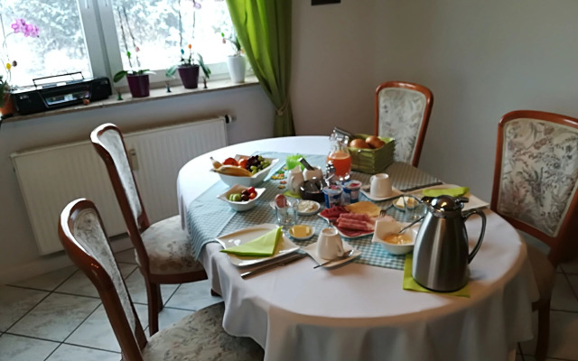 Weinbau & Pension "8Zeilen"