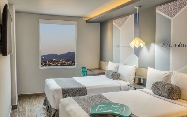 One Tuxtla Gutierrez