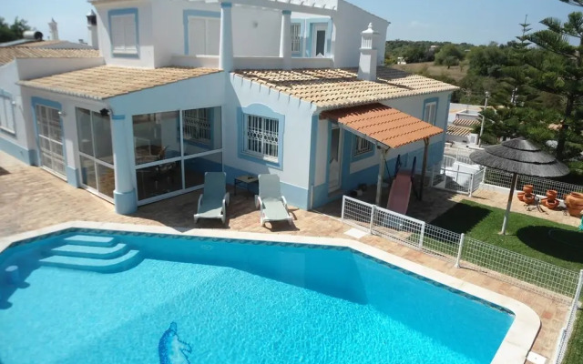 Alamos House