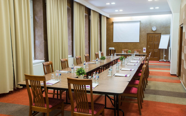 Star City Hotel