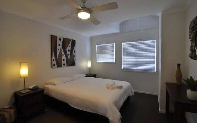 Bluedock Apartments