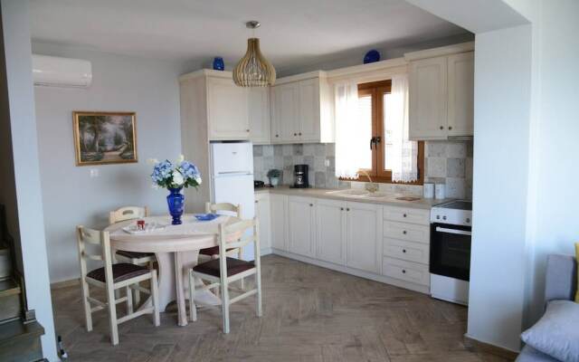 Athena Charming apt with stunning view
