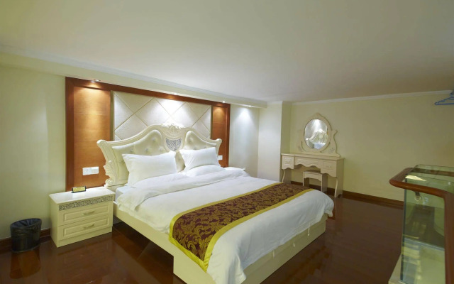 Louidon Mega Apartment Hotel Of Kam Rueng Plaza - Sunshine Apartment