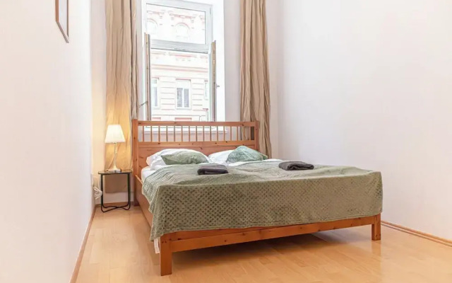 Charming 3BR Apt in Central Vienna