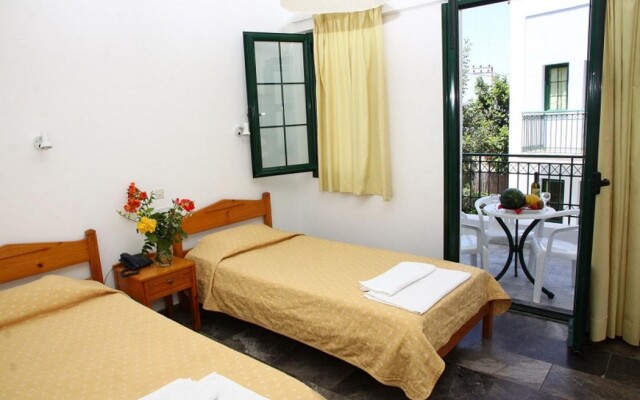 Camari Garden Hotel Apartments