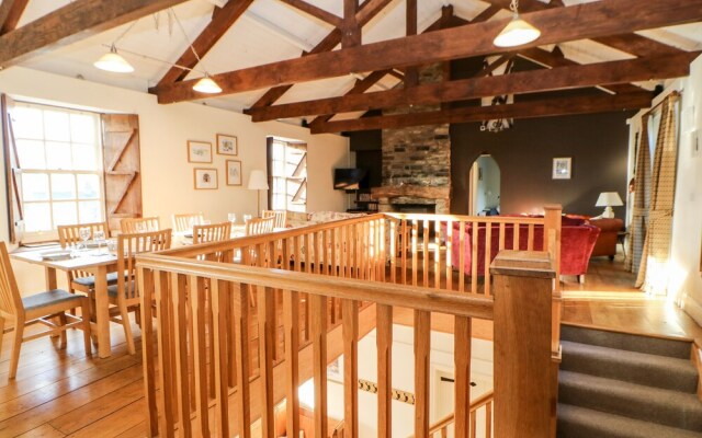 Monksmoor House