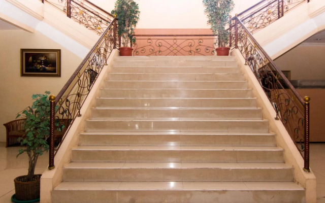 Capital O 2205 Hotel 3 Intan