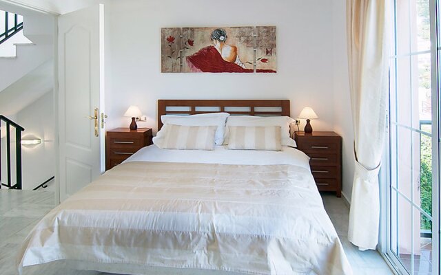 Las Lomas de Cabopino