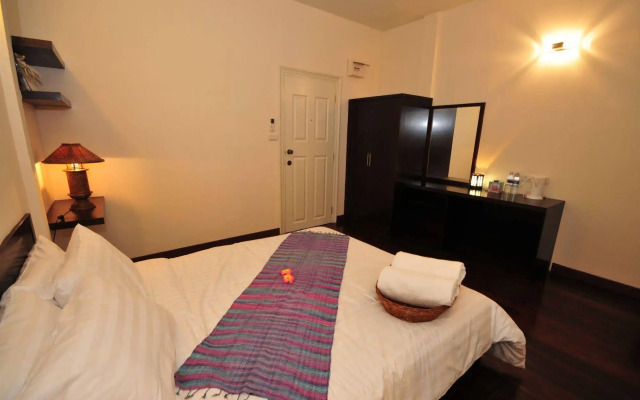 Rachakarun Park Resident