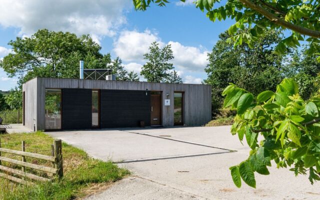 Comfortable Holiday Home in Saint Essey With Fireplace