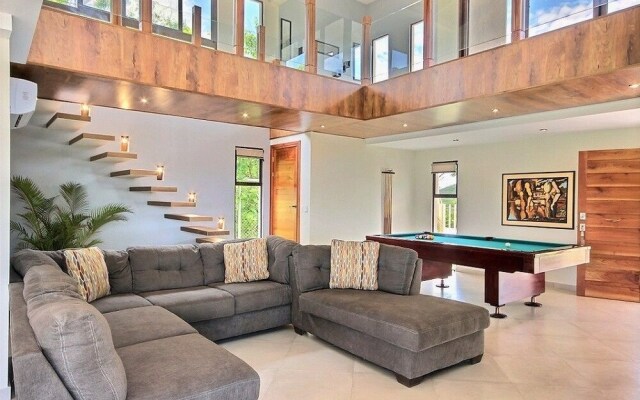 Villa Atardecer - 4 Br home