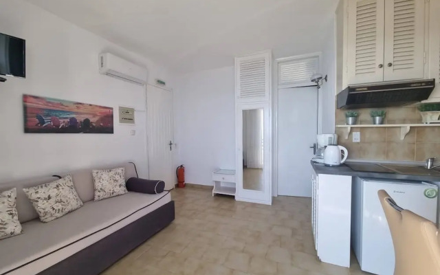 Corfu Glyfada Comfort 25
