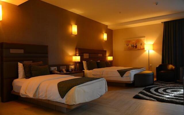 Titanic Hotel & Spa